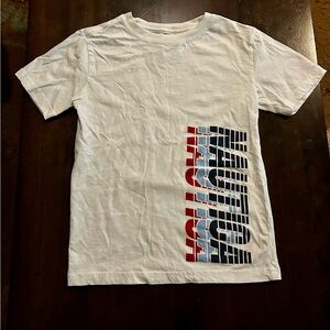 Boy’s size XL (7) Nautica tee.
